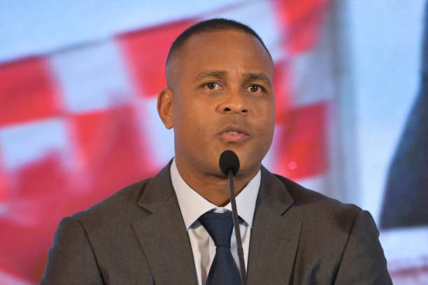 Cầu thủ Indonesia trong tháng nhịn ăn, Patrick Kluivert đối phó ra sao?