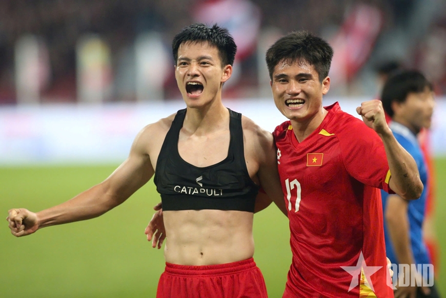 “Tinh thần và khí phách Việt Nam” trên những đường đua mới