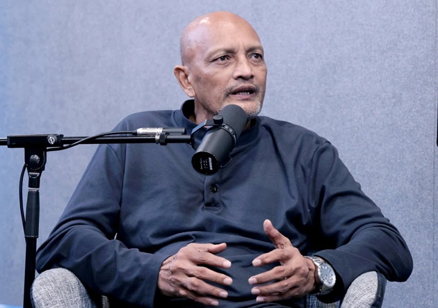 Chuyên gia nghi FAM diễn kịch lừa FIFA vụ từ chức hàng loạt